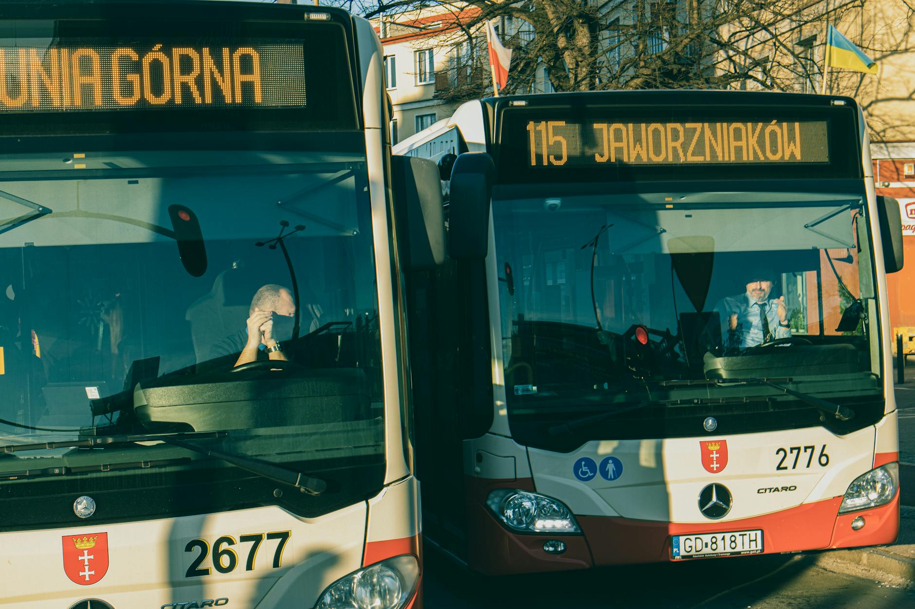 Autobus komunikacji miejskiej na trasie Chojnów – Lubin w ramach bezpłatnego programu